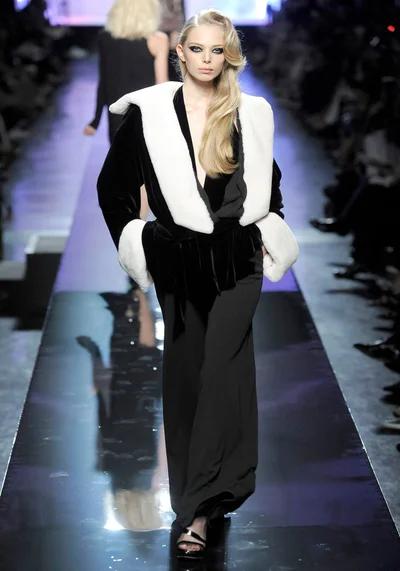 Look 18